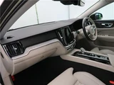 2022 Volvo V60 B5 AWD Sedan for sale, Japanese used car export - photo 25 of 29 | GULJI TRADERS