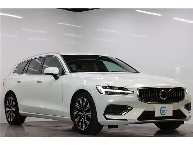 2022 Volvo V60 B4 Sedan for sale, Japanese used car export - photo 1 of 50 | GULJI TRADERS
