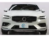 2022 Volvo V60 B4 Sedan for sale, Japanese used car export - photo 5 of 50 | GULJI TRADERS