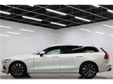 2022 Volvo V60 B4 Sedan for sale, Japanese used car export - photo 7 of 50 | GULJI TRADERS