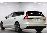 2022 Volvo V60 B4 Sedan for sale, Japanese used car export - photo 11 of 50 | GULJI TRADERS