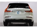2022 Volvo V60 B4 Sedan for sale, Japanese used car export - photo 12 of 50 | GULJI TRADERS
