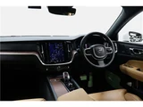 2022 Volvo V60 B4 Sedan for sale, Japanese used car export - photo 22 of 50 | GULJI TRADERS