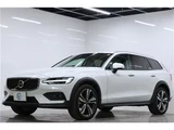 2022 Volvo V60 B5 AWD Sedan for sale, Japanese used car export - photo 2 of 74 | GULJI TRADERS