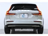 2022 Volvo V60 B5 AWD Sedan for sale, Japanese used car export - photo 7 of 74 | GULJI TRADERS