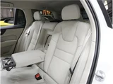 2022 Volvo V60 B5 AWD Sedan for sale, Japanese used car export - photo 32 of 74 | GULJI TRADERS