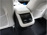 2022 Volvo V60 B5 AWD Sedan for sale, Japanese used car export - photo 33 of 74 | GULJI TRADERS
