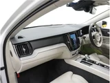 2022 Volvo V60 B5 AWD Sedan for sale, Japanese used car export - photo 35 of 74 | GULJI TRADERS