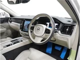 2022 Volvo V60 B5 AWD Sedan for sale, Japanese used car export - photo 44 of 74 | GULJI TRADERS