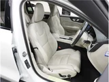 2022 Volvo V60 B5 AWD Sedan for sale, Japanese used car export - photo 45 of 74 | GULJI TRADERS