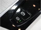 2022 Volvo V60 B5 AWD Sedan for sale, Japanese used car export - photo 66 of 74 | GULJI TRADERS