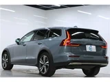 2022 Volvo V60 B5 AWD Sedan for sale, Japanese used car export - photo 5 of 78 | GULJI TRADERS