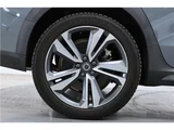 2022 Volvo V60 B5 AWD Sedan for sale, Japanese used car export - photo 14 of 78 | GULJI TRADERS