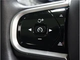 2022 Volvo V60 B5 AWD Sedan for sale, Japanese used car export - photo 29 of 78 | GULJI TRADERS