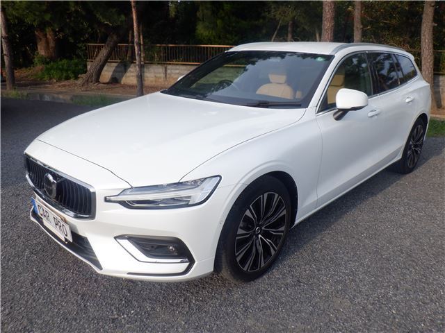 2022 Volvo V60 B4 Sedan for sale, Japanese used car export - photo 1 of 41 | GULJI TRADERS