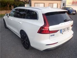 2022 Volvo V60 B4 Sedan for sale, Japanese used car export - photo 7 of 41 | GULJI TRADERS