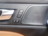 2022 Volvo V60 B4 Sedan for sale, Japanese used car export - photo 31 of 41 | GULJI TRADERS