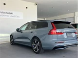 2022 Volvo V60 Sedan for sale, Japanese used car export - photo 2 of 14 | GULJI TRADERS