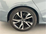 2022 Volvo V60 Sedan for sale, Japanese used car export - photo 8 of 14 | GULJI TRADERS