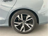 2022 Volvo V60 Sedan for sale, Japanese used car export - photo 9 of 14 | GULJI TRADERS