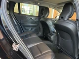 2022 Volvo V60 V60 B5 AWD 4WD Sedan for sale, Japanese used car export - photo 7 of 24 | GULJI TRADERS