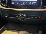 2022 Volvo V60 V60 B5 AWD 4WD Sedan for sale, Japanese used car export - photo 21 of 24 | GULJI TRADERS