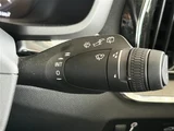 2022 Volvo V60 V60 B5 Sedan for sale, Japanese used car export - photo 19 of 24 | GULJI TRADERS