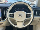 2022 Volvo V60 B4 Sedan for sale, Japanese used car export - photo 4 of 10 | GULJI TRADERS