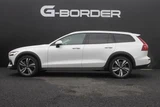 2022 Volvo V60 B5 AWD Sedan for sale, Japanese used car export - photo 10 of 30 | GULJI TRADERS