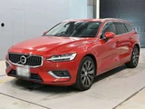2022 Volvo V60 B5 Sedan for sale, Japanese used car export - photo 1 of 12 | GULJI TRADERS