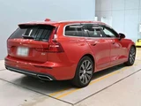 2022 Volvo V60 B5 Sedan for sale, Japanese used car export - photo 2 of 12 | GULJI TRADERS
