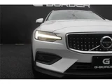 2022 Volvo V60 B5 AWD Sedan for sale, Japanese used car export - photo 6 of 24 | GULJI TRADERS