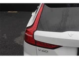 2022 Volvo V60 B5 AWD Sedan for sale, Japanese used car export - photo 14 of 24 | GULJI TRADERS