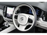2022 Volvo V60 Sedan for sale, Japanese used car export - photo 4 of 9 | GULJI TRADERS