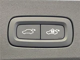 2023 Volvo V60 B4 Sedan for sale, Japanese used car export - photo 13 of 30 | GULJI TRADERS