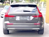 2023 Volvo V60 B5 AWD Sedan for sale, Japanese used car export - photo 13 of 30 | GULJI TRADERS
