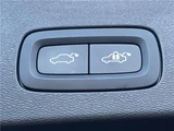 2023 Volvo V60 B4 Sedan for sale, Japanese used car export - photo 26 of 30 | GULJI TRADERS