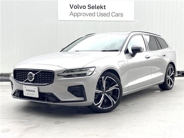 2023 Volvo V60 T6 AWD Hybrid Sedan for sale, Japanese used car export - photo 1 of 30 | GULJI TRADERS
