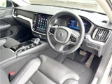 2023 Volvo V60 T6 AWD Hybrid Sedan for sale, Japanese used car export - photo 22 of 30 | GULJI TRADERS