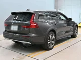 2023 Volvo V60 A Sedan for sale, Japanese used car export - photo 2 of 12 | GULJI TRADERS