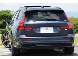 2023 Volvo V60 Sedan for sale, Japanese used car export - photo 2 of 9 | GULJI TRADERS