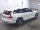2023 Volvo V60 B5 Sedan for sale, Japanese used car export - photo 2 of 5 | GULJI TRADERS