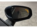 2023 Volvo V60 B4 Sedan for sale, Japanese used car export - photo 4 of 9 | GULJI TRADERS
