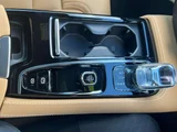 2024 Volvo V60 T6 AWD Hybrid 4WD Sedan for sale, Japanese used car export - photo 16 of 77 | GULJI TRADERS