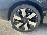 2024 Volvo V60 T6 AWD Hybrid 4WD Sedan for sale, Japanese used car export - photo 62 of 77 | GULJI TRADERS
