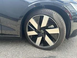 2024 Volvo V60 T6 AWD Hybrid 4WD Sedan for sale, Japanese used car export - photo 63 of 77 | GULJI TRADERS