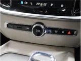 2024 Volvo V60 B5 AWD Sedan for sale, Japanese used car export - photo 56 of 65 | GULJI TRADERS