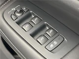 2024 Volvo V60 B4 Sedan for sale, Japanese used car export - photo 27 of 30 | GULJI TRADERS