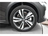 2024 Volvo V60 B5 AWD Sedan for sale, Japanese used car export - photo 19 of 56 | GULJI TRADERS