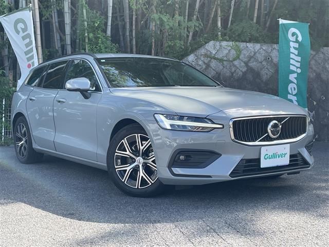 2024 Volvo V60 V60 B4 - photo 1 2024 Volvo V60 V60 B4 Sedan for sale, Japanese used car export - photo 1 of 24 | GULJI TRADERS